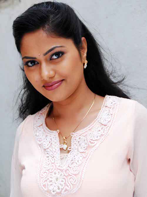 Serial Actress Suhasini Biography - Age, Height, Serials 