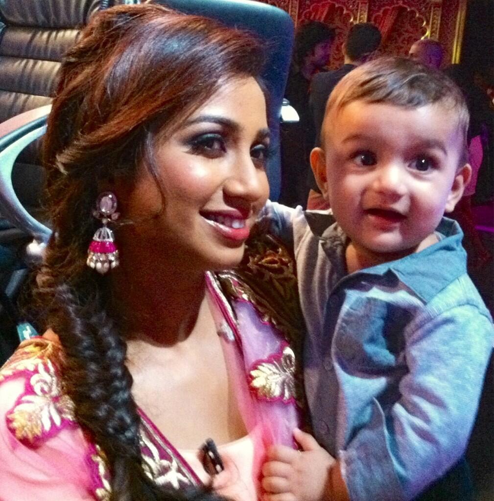 Shreya Ghoshal Personal Pic