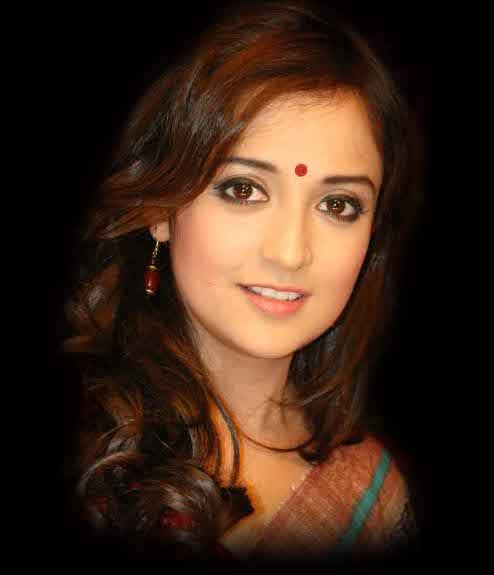 Monali Thakur Biography