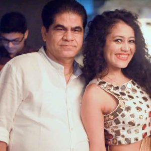 Neha kakkar with Father