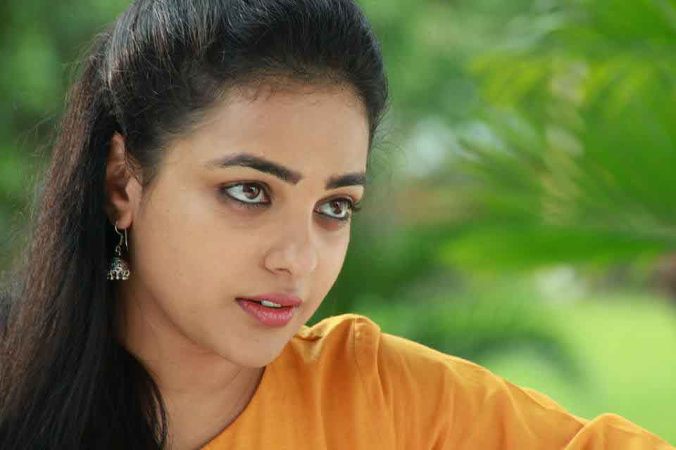 Nitya Menon Image Free Download