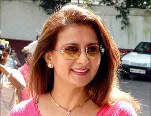 Poonam Dhillon Biography