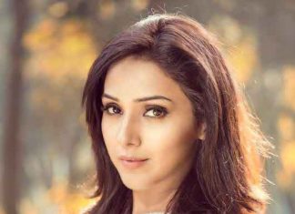 Singer Neeti Mohan Biography