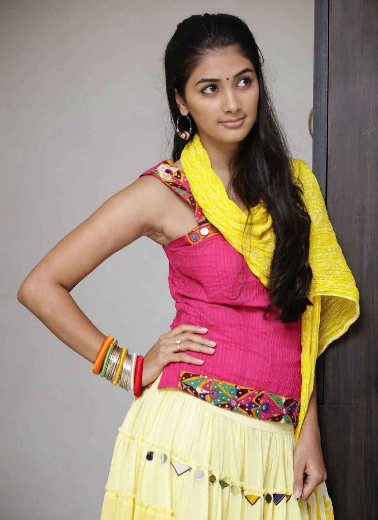 Actress Pooja Hegde Hot Pic