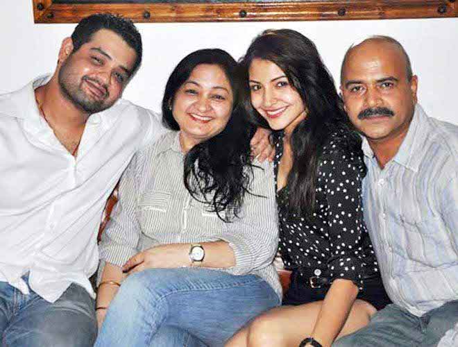 Anushka Sharma Family