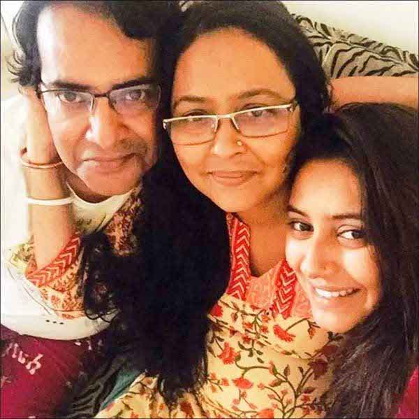 Pratyusha Banerjee Parents